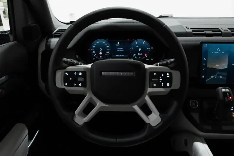 Land Rover Defender din 2025 cu 41 km - oferta LAN192534 - foto 22