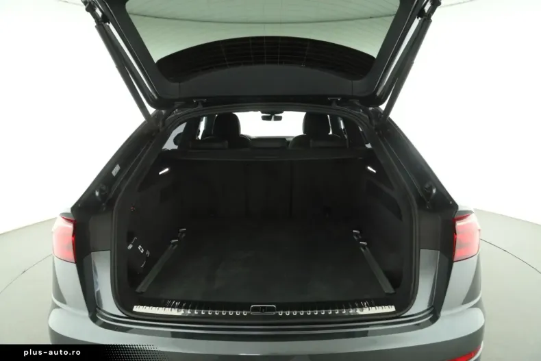 Audi Q8 din 2024 cu 6.945 km - oferta AUD192540 - foto 7