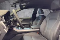 Audi Q8 din 2024 cu 12.100 km - oferta AUD192541 - foto 7