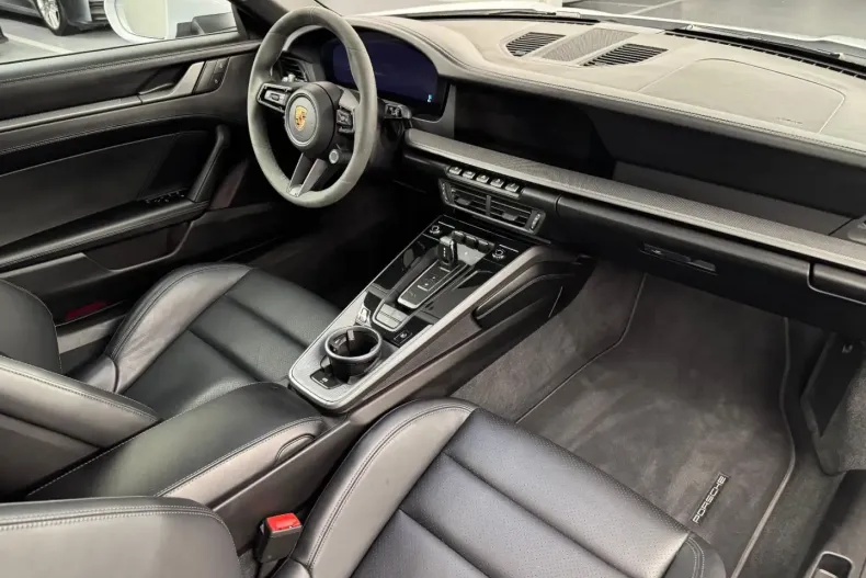 Porsche 992 din 2025 cu 14.801 km - oferta POR192545 - foto 15