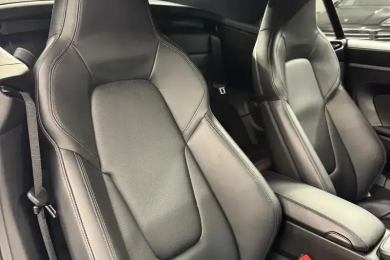 Porsche 992 din 2025 cu 14.801 km - oferta POR192545 - foto 18