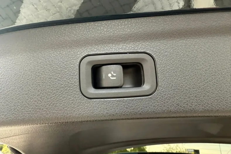 Mercedes-Benz GLE 450 (Clasa GLE) din 2024 cu 28.261 km - oferta MER192548 - foto 22