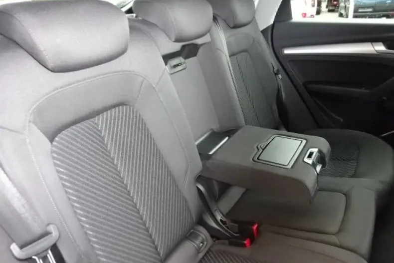 Audi Q5 din 2024 cu 16.162 km - oferta AUD192556 - foto 9