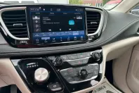 Chrysler Pacifica din 2021 cu 82.200 km - oferta CHR192559 - foto 11