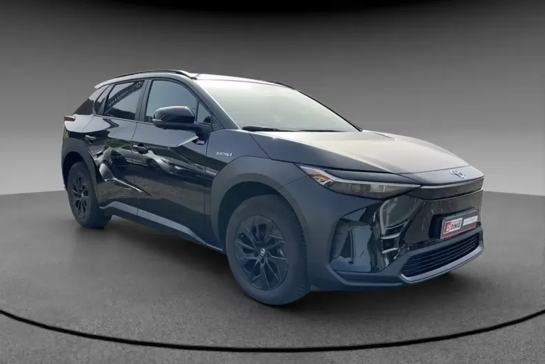 Toyota bZ4X din 2023 cu 8.200 km - oferta TOY192564 - foto 3