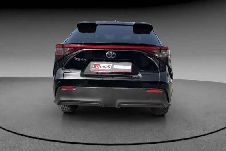 Toyota bZ4X din 2023 cu 8.200 km - oferta TOY192564 - foto 5