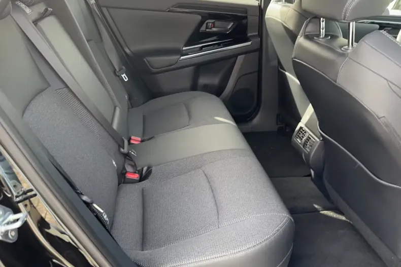 Toyota bZ4X din 2023 cu 8.200 km - oferta TOY192564 - foto 12