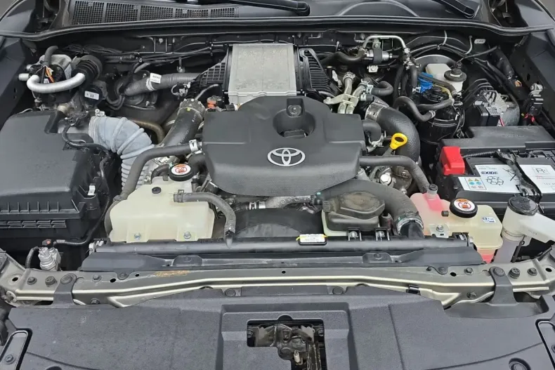 Toyota Hilux din 2021 cu 87.550 km - oferta TOY192566 - foto 17