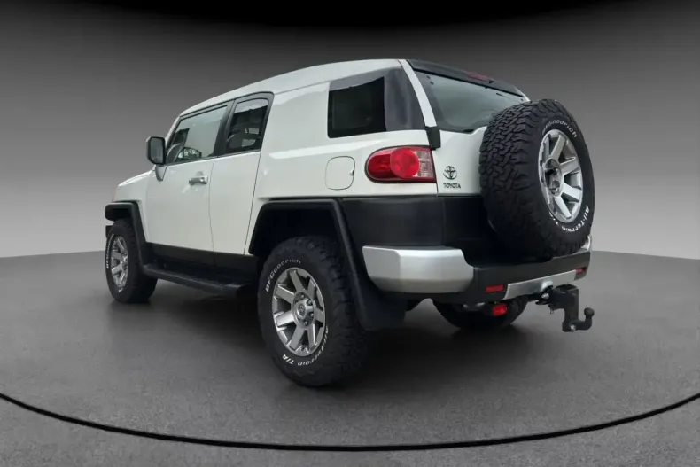 Toyota FJ din 2025 cu 200 km - oferta TOY192567 - foto 4