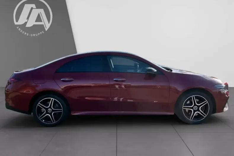 Mercedes-Benz CLA 250 (Clasa CLA) din 2024 cu 5.379 km - oferta MER192572 - foto 4