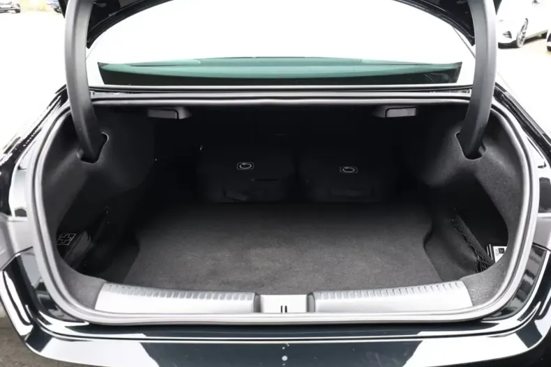 Mercedes-Benz CLA 250 (Clasa CLA) din 2025 cu 7.080 km - oferta MER192573 - foto 10