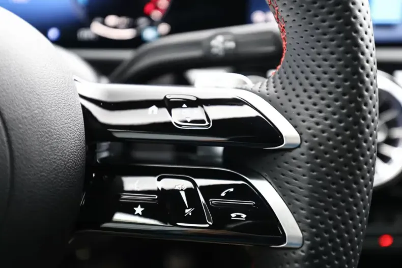 Mercedes-Benz CLA 250 (Clasa CLA) din 2025 cu 7.080 km - oferta MER192573 - foto 25