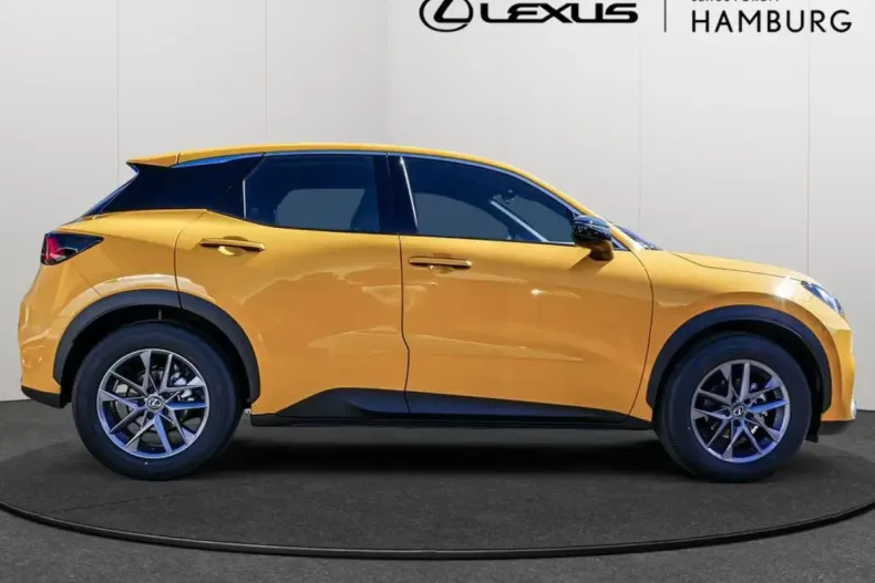 Lexus LBX din 2026 cu 10 km - oferta LEX192574 - foto 2