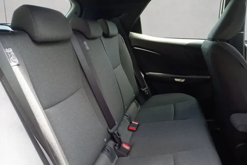 Lexus LBX din 2025 cu 8.200 km - oferta LEX192577 - foto 18