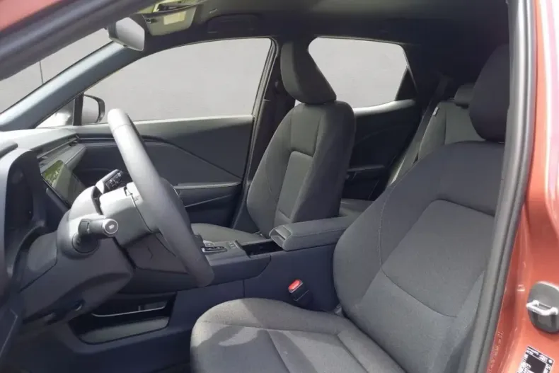 Lexus LBX din 2025 cu 8.200 km - oferta LEX192577 - foto 22