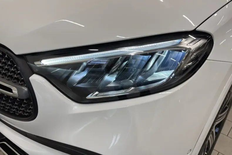 Mercedes-Benz GLC 300 (Clasa GLC) din 2024 cu 16.900 km - oferta MER192579 - foto 13
