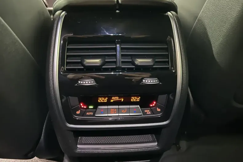 BMW X6 (Seria X) din 2025 cu 14.592 km - oferta BMW192583 - foto 20