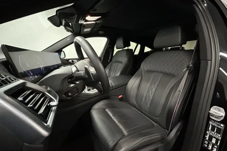 BMW X6 (Seria X) din 2025 cu 14.592 km - oferta BMW192583 - foto 33