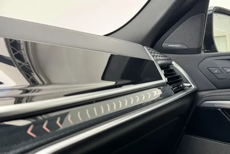 BMW X6 (Seria X) din 2025 cu 8.490 km - oferta BMW192586 - foto 12