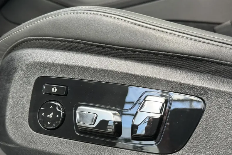 BMW X6 (Seria X) din 2025 cu 8.490 km - oferta BMW192586 - foto 16