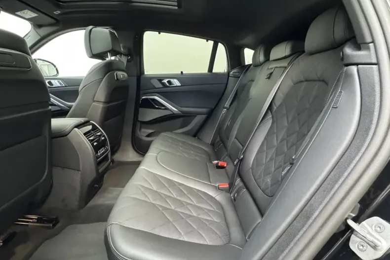 BMW X6 (Seria X) din 2025 cu 8.490 km - oferta BMW192586 - foto 20