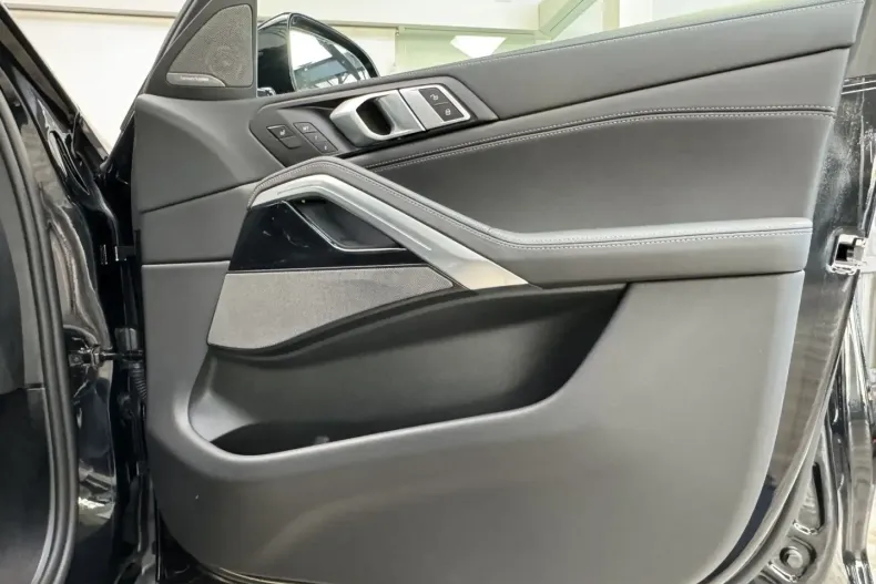 BMW X6 (Seria X) din 2025 cu 8.490 km - oferta BMW192586 - foto 39