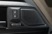 Land Rover Defender din 2025 cu 18 km - oferta LAN192589 - foto 15