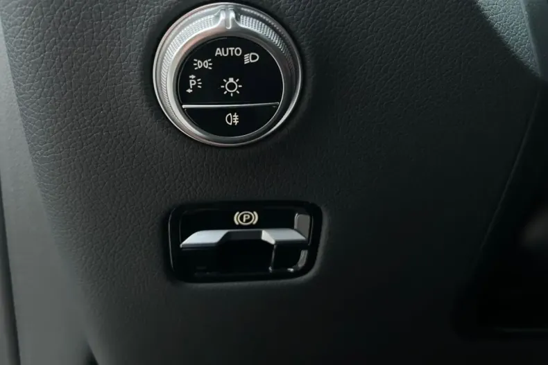 Mercedes-Benz GLC 400 (Clasa GLC) din 2024 cu 39.400 km - oferta MER192592 - foto 21