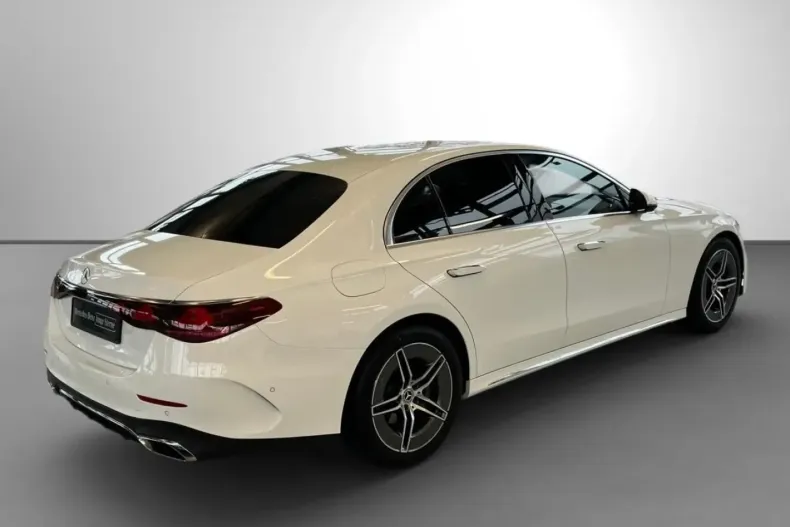 Mercedes-Benz E 200 (Clasa E) din 2025 cu 9.700 km - oferta MER192593 - foto 5