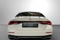 Mercedes-Benz E 200 (Clasa E) din 2025 cu 9.700 km - oferta MER192593 - foto 6