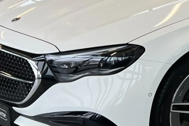 Mercedes-Benz E 200 (Clasa E) din 2025 cu 9.700 km - oferta MER192593 - foto 9