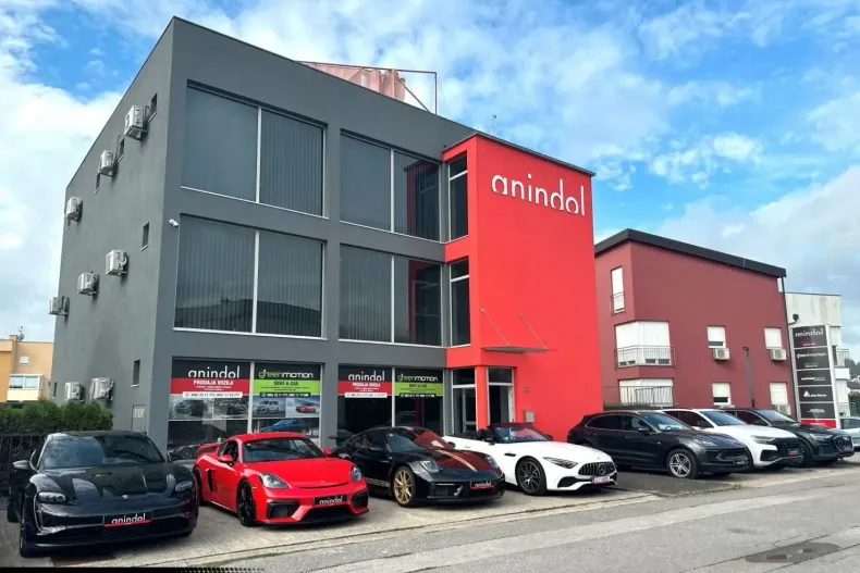 Porsche 911 din 2023 cu 16.500 km - oferta POR192597 - foto 2