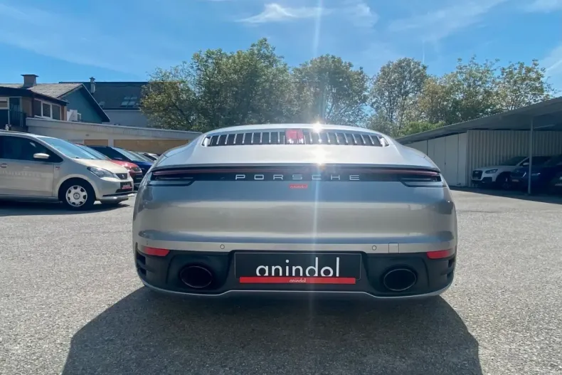 Porsche 911 din 2023 cu 16.500 km - oferta POR192597 - foto 6