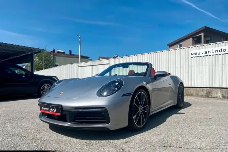 Porsche 911 din 2023 cu 16.500 km - oferta POR192597 - foto 12