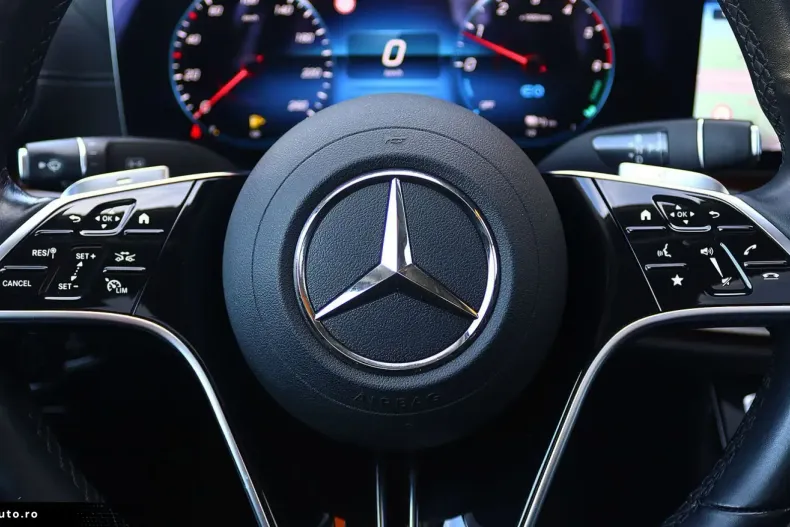 Mercedes-Benz E 300 (Clasa E) din 2021 cu 66.833 km - oferta MER192604 - foto 20