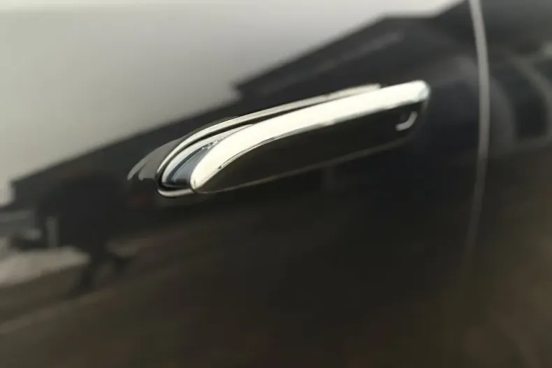 Mercedes-Benz E 200 (Clasa E) din 2024 cu 9.400 km - oferta MER192608 - foto 10