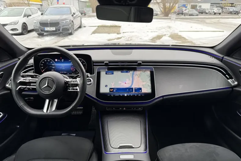 Mercedes-Benz E 200 (Clasa E) din 2024 cu 9.400 km - oferta MER192608 - foto 29