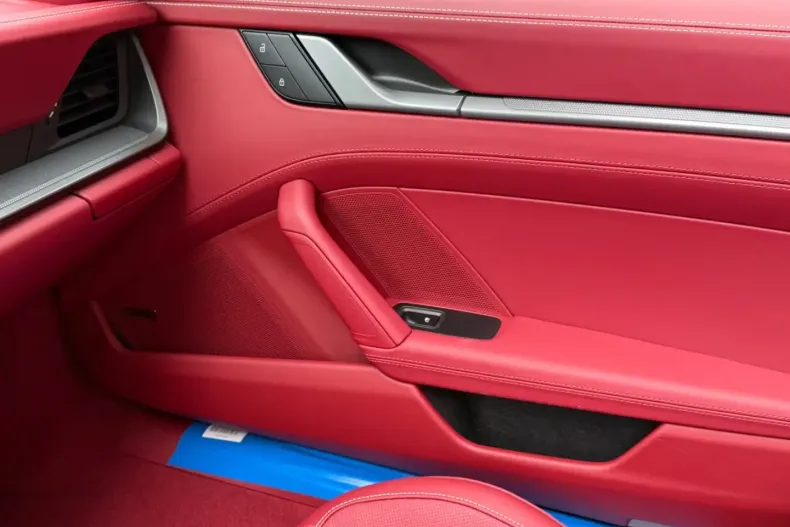 Porsche 992 din 2025 cu 550 km - oferta POR192611 - foto 14