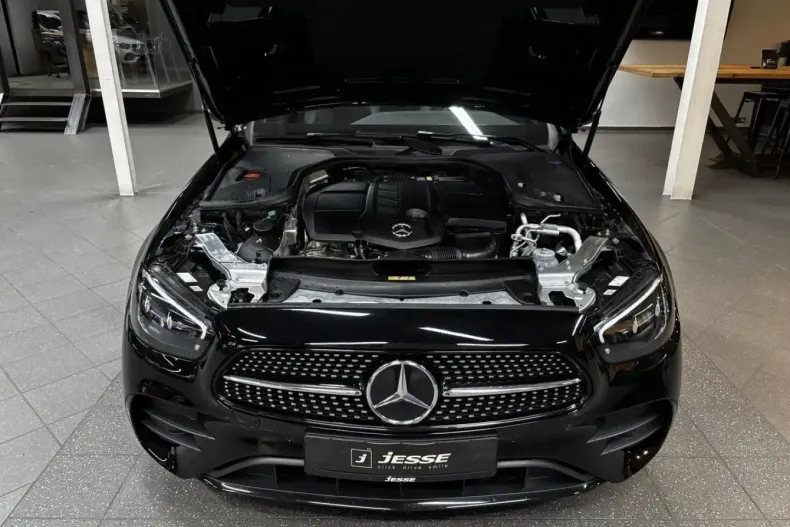 Mercedes-Benz E 300 (Clasa E) din 2023 cu 58.200 km - oferta MER192615 - foto 15