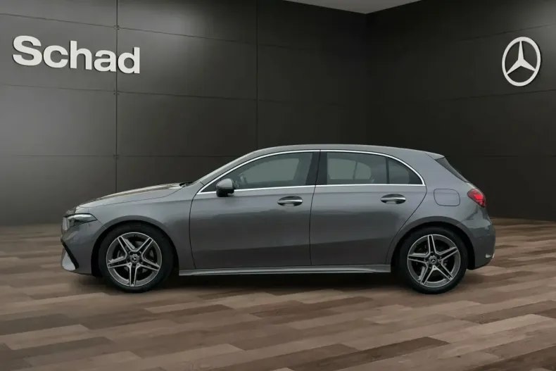 Mercedes-Benz A 180 (Clasa A) din 2024 cu 27.451 km - oferta MER192618 - foto 2