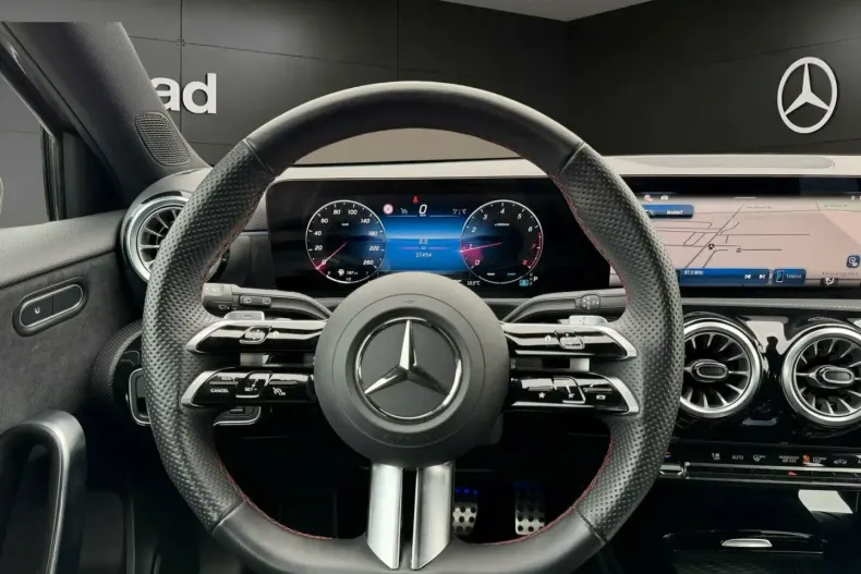 Mercedes-Benz A 180 (Clasa A) din 2024 cu 27.451 km - oferta MER192618 - foto 12