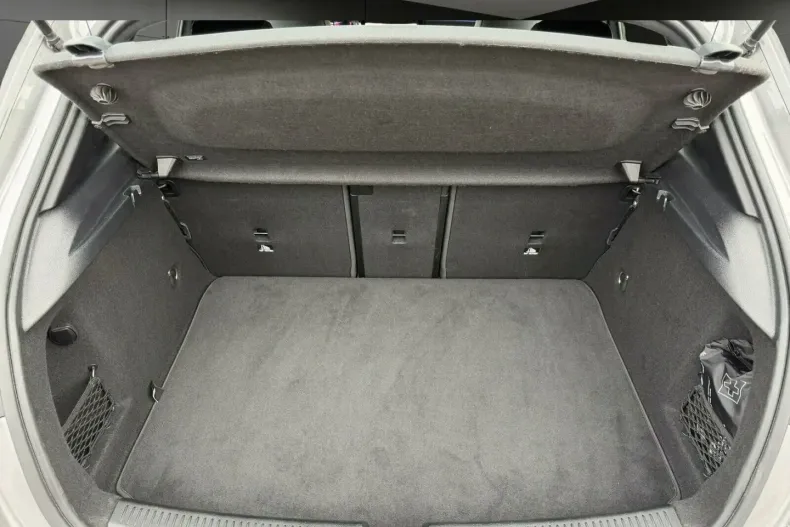 Mercedes-Benz A 180 (Clasa A) din 2024 cu 27.451 km - oferta MER192618 - foto 18