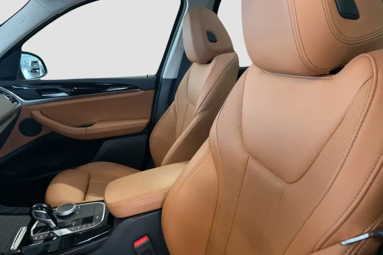 BMW X3 (Seria X) din 2022 cu 31.074 km - oferta BMW192620 - foto 7