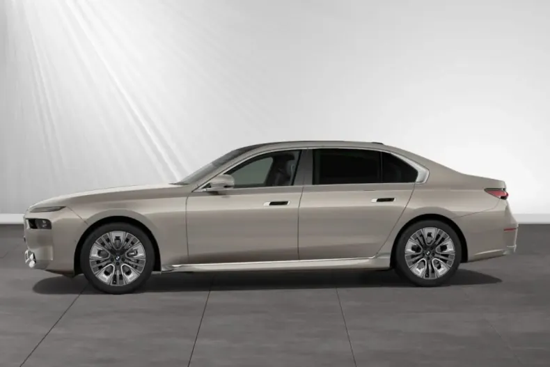BMW 740 (Seria 7) din 2024 cu 47.300 km - oferta BMW192624 - foto 5