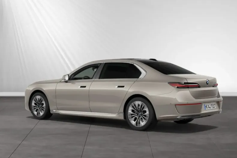 BMW 740 (Seria 7) din 2024 cu 47.300 km - oferta BMW192624 - foto 6