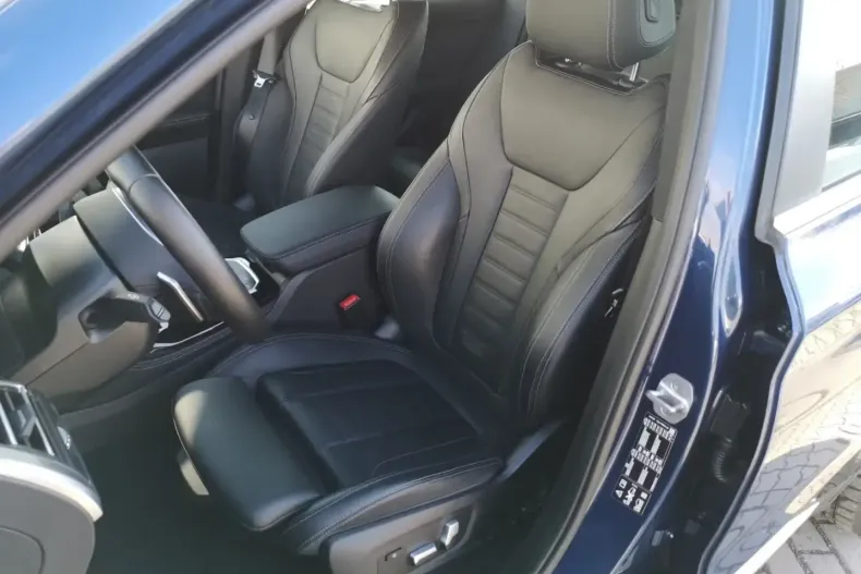 BMW X4 (Seria X) din 2023 cu 36.758 km - oferta BMW192633 - foto 9