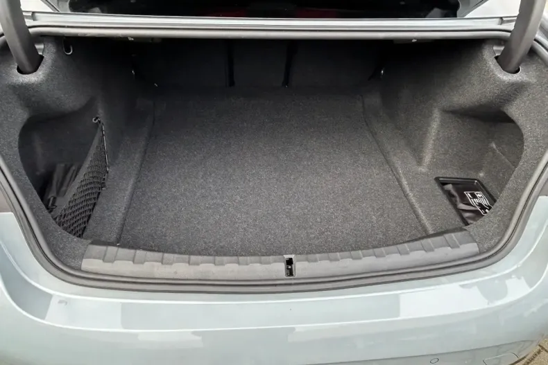 BMW 320 (Seria 3) din 2024 cu 51.200 km - oferta BMW192636 - foto 13