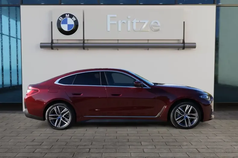 BMW i4 (Seria 4) din 2023 cu 75.630 km - oferta BMW192637 - foto 6