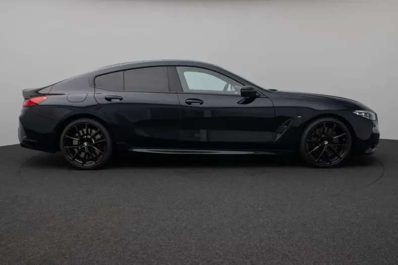 BMW M850 (Seria 8) din 2022 cu 81.061 km - oferta BMW192646 - foto 7