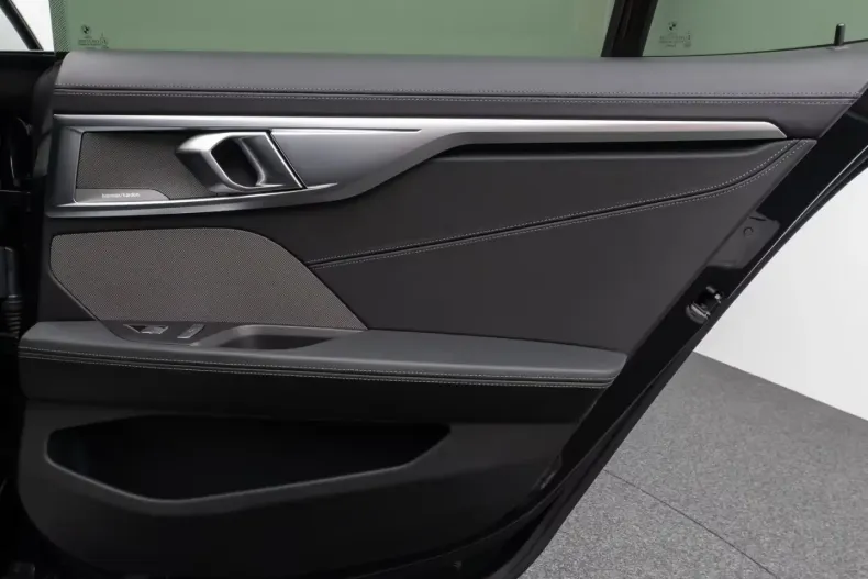 BMW M850 (Seria 8) din 2022 cu 81.061 km - oferta BMW192646 - foto 33